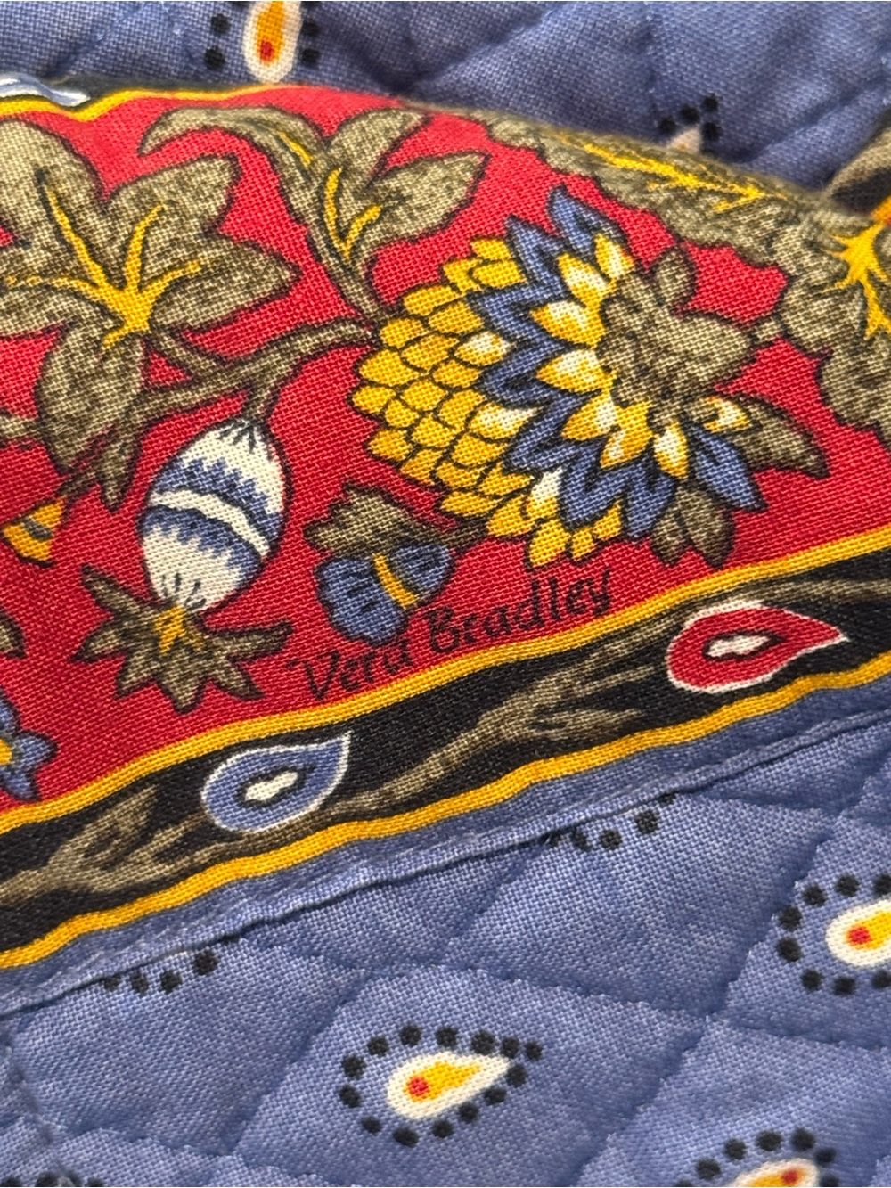 Vera Bradley Vintage / Discontinued French Blue Quilted Extra Large Duffle Bag - Picture 2 of 13